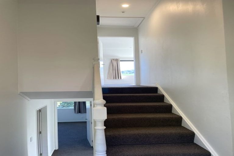 Photo of property in 16b Gaya Grove, Ngaio, Wellington, 6035