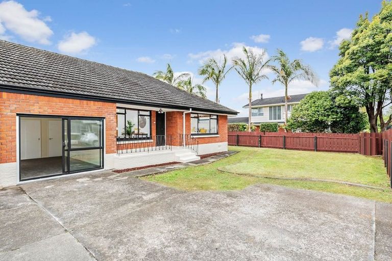 Photo of property in 2/45b Puhinui Road, Manukau, Auckland, 2104