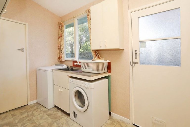 Photo of property in 22 Carron Street, Waverley, Invercargill, 9810