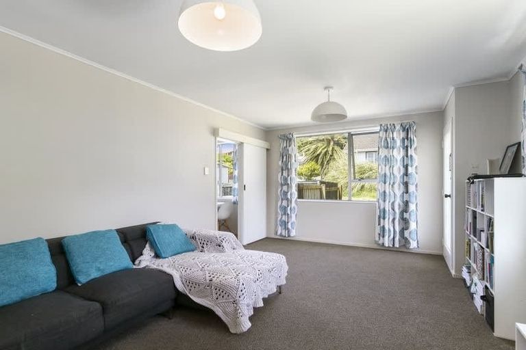 Photo of property in 2/47 Stockdale Street, Wainuiomata, Lower Hutt, 5014