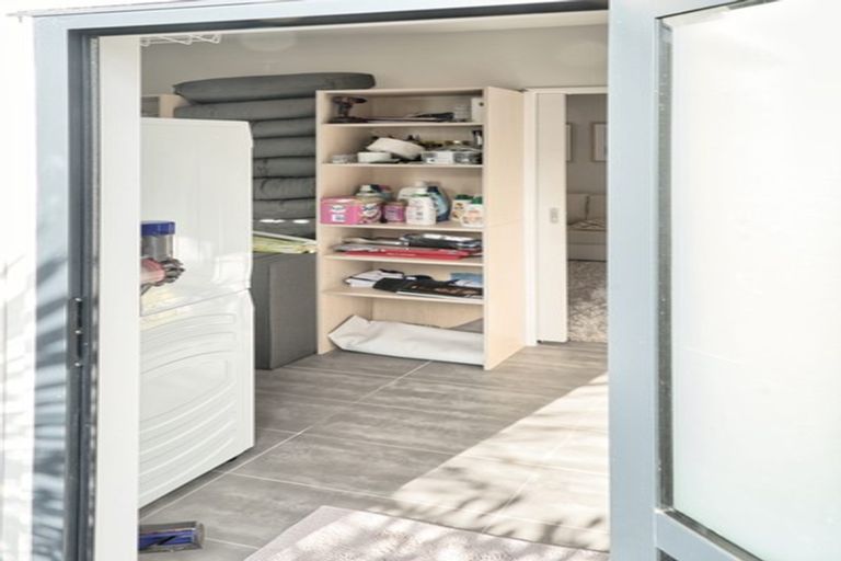 Photo of property in 42 Makamaka Lane, Albany Heights, Auckland, 0632