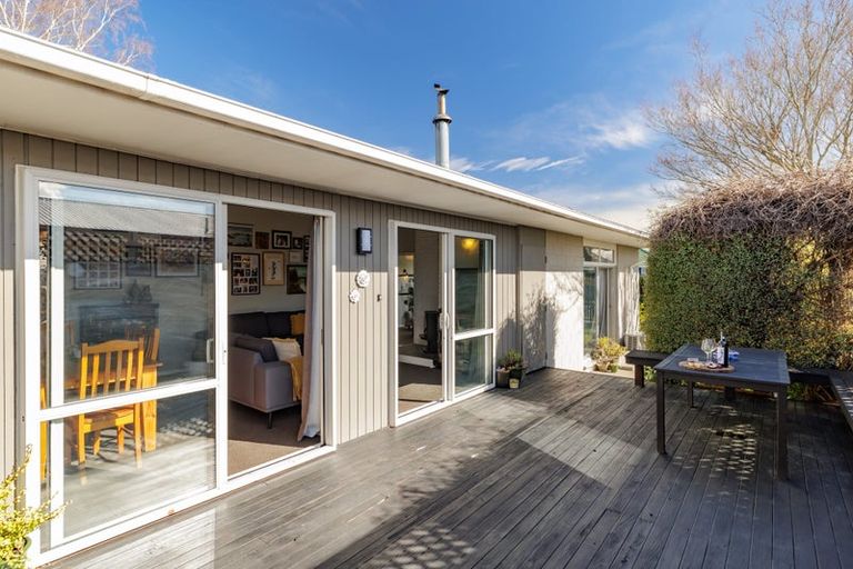 Photo of property in 146 Grimseys Road, Redwood, Christchurch, 8051