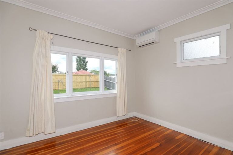Photo of property in 167 Hakanoa Street, Huntly, 3700