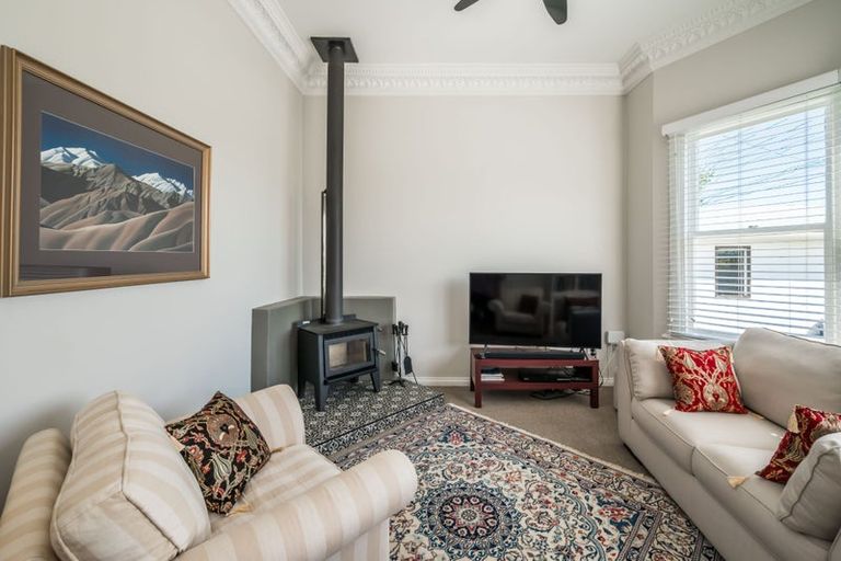 Photo of property in 20 Bell Street, Otaki, 5512