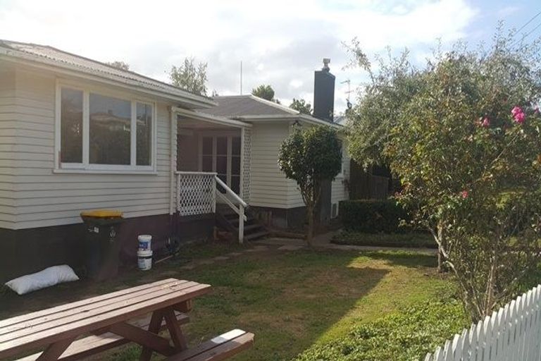 Photo of property in 61 Greenmeadows Avenue, Manurewa East, Auckland, 2102