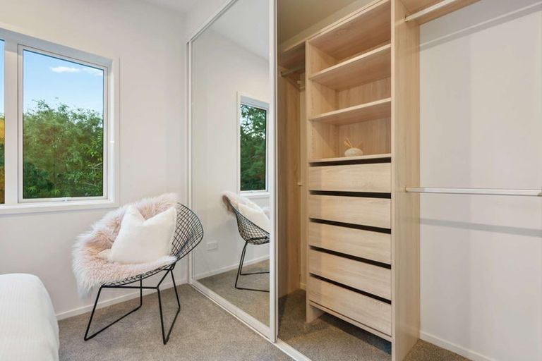 Photo of property in 299 Whangaparaoa Road, Red Beach, 0932