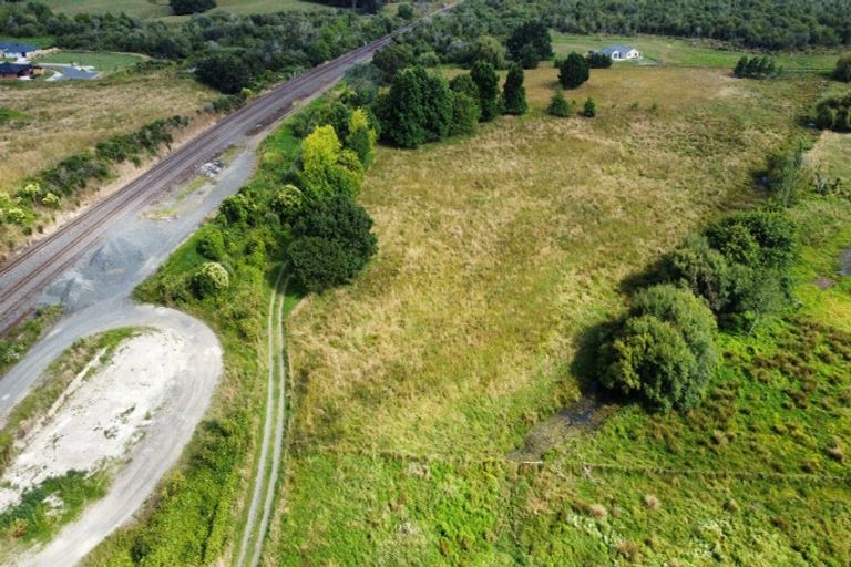 Photo of property in 10 Saleyard Road, Te Kauwhata, 3710