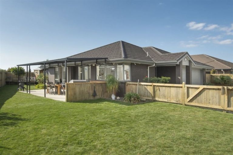 Photo of property in 133 Doncaster Drive, Papamoa Beach, Papamoa, 3118