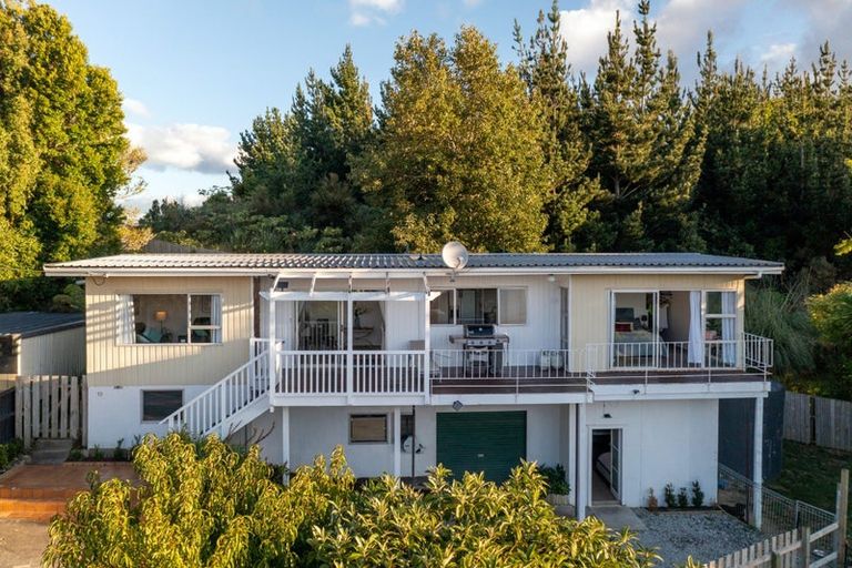 Photo of property in 10 Gurnard Road, Stillwater, Silverdale, 0993