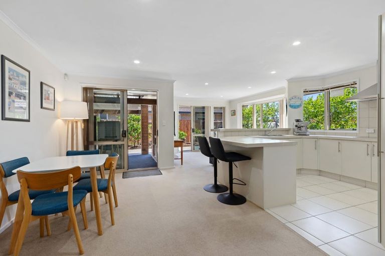 Photo of property in 120 Doncaster Drive, Papamoa Beach, Papamoa, 3118