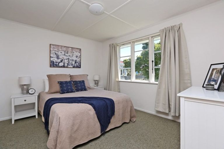 Photo of property in 404 Kea Place, Camberley, Hastings, 4120