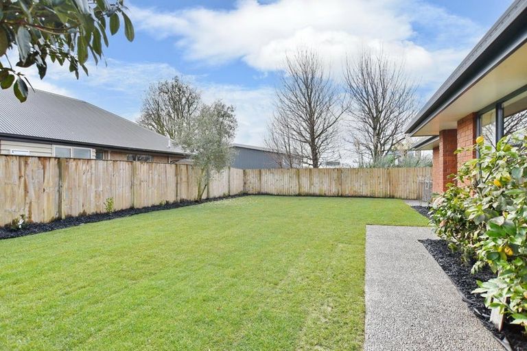 Photo of property in 8 Rubicon Place, Hei Hei, Christchurch, 8042