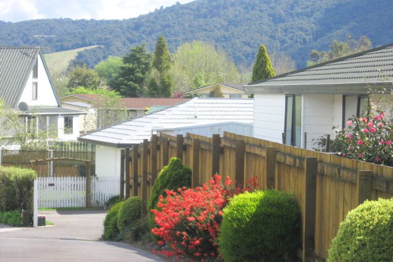Photo of property in 28 Carter Drive, Pomare, Rotorua, 3015
