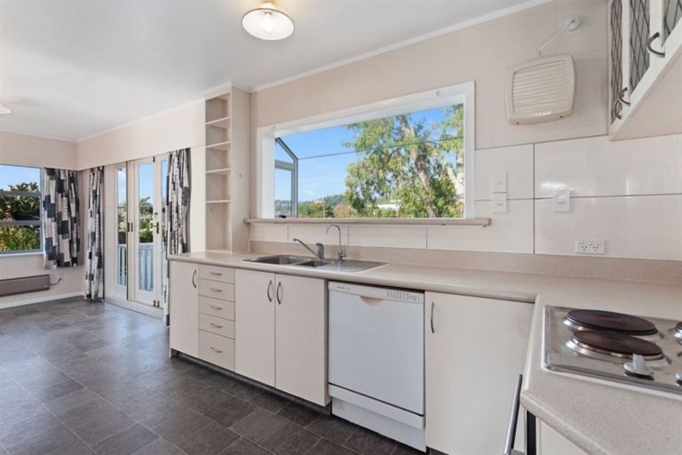 Photo of property in 16 Pouwhare Street, Whakatane, 3120