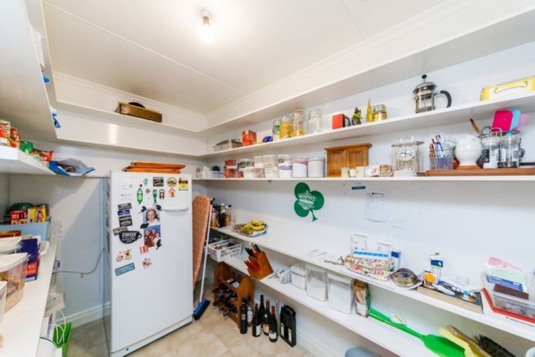 Photo of property in 14 Willowbank Crescent, Feilding, 4702