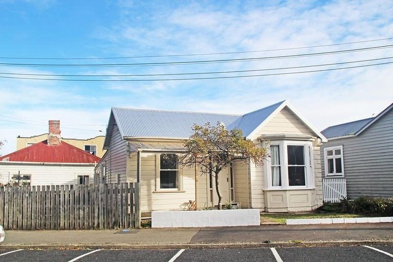 Photo of property in 15 Brook Street, North Dunedin, Dunedin, 9016