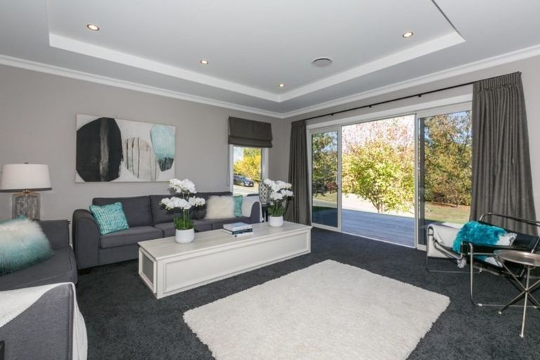 Photo of property in 24 Tauroa Valley Road, Havelock North, 4130