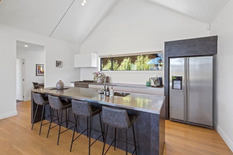 Photo of property in 1 Glenfiddich Road, Jacks Point, Queenstown, 9371