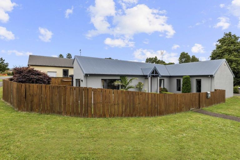 Photo of property in 54 Brymer Road, Grandview Heights, Hamilton, 3200