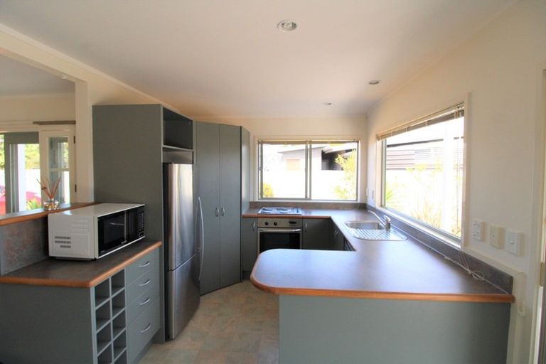 Photo of property in 105 The Tee, Matarangi, Whitianga, 3592