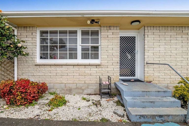 Photo of property in 1/126 Porchester Road, Papakura, 2110