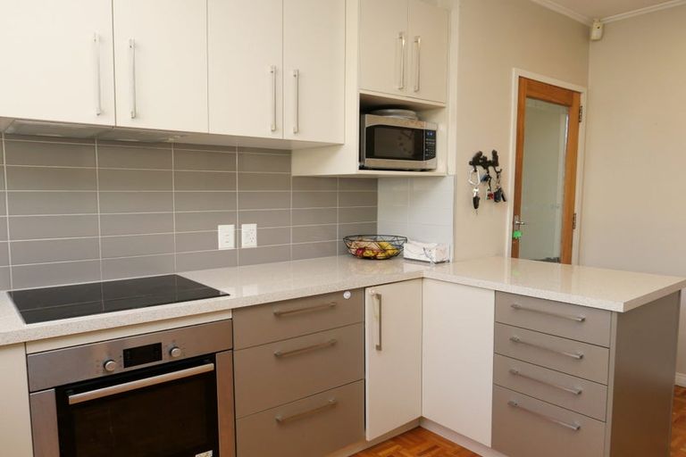 Photo of property in 59 Glen Road, Raumati South, Paraparaumu, 5032