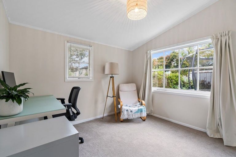 Photo of property in 6 Quadrant Road, Onehunga, Auckland, 1061