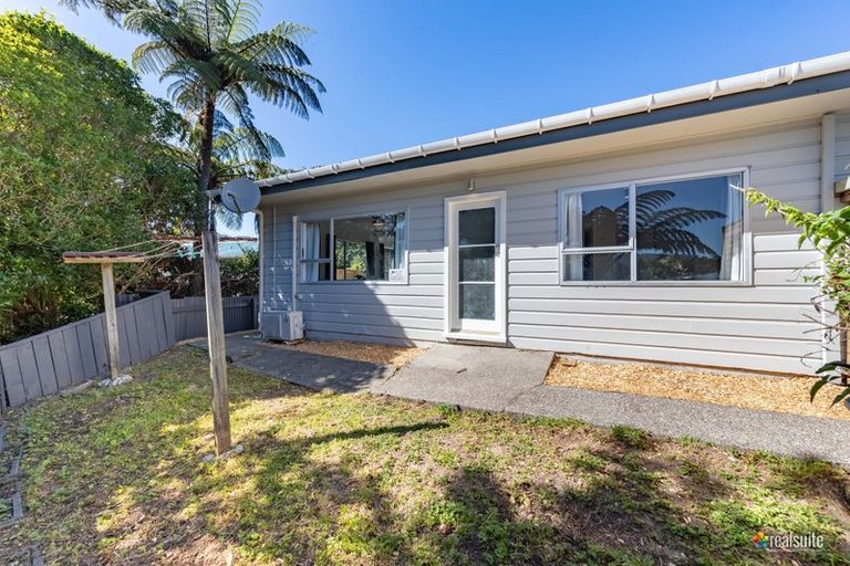 Photo of property in 99b Bird Grove, Stokes Valley, Lower Hutt, 5019