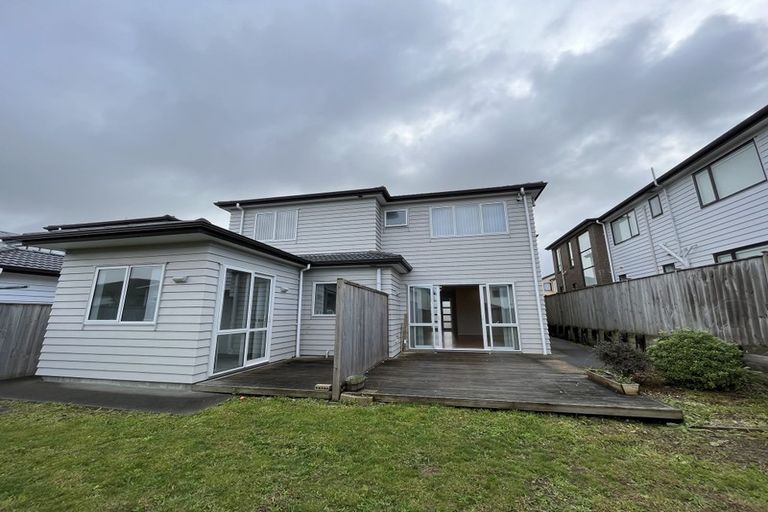 Photo of property in 23 Tinaku Road, Flat Bush, Auckland, 2019
