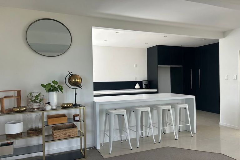 Photo of property in 6 Grace Street North, Sanson, 4817