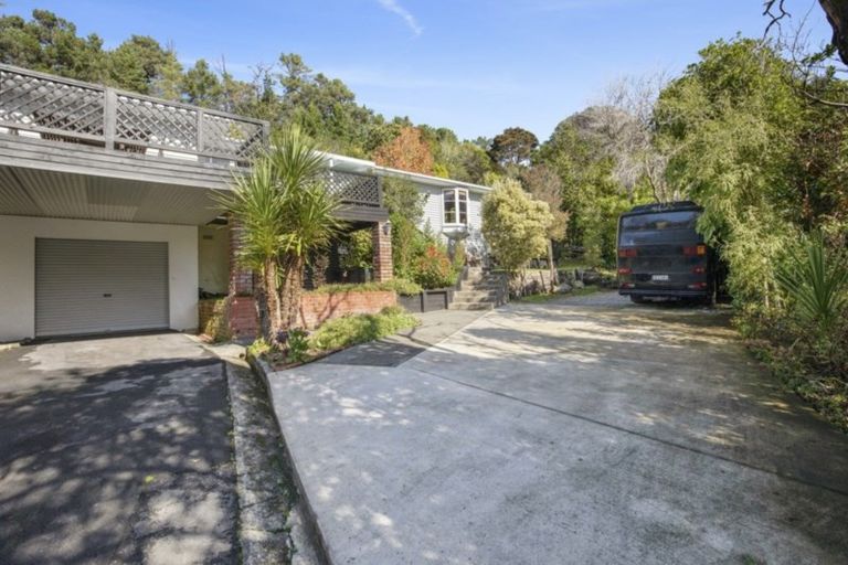 Photo of property in 98 Manuka Street, Stokes Valley, Lower Hutt, 5019