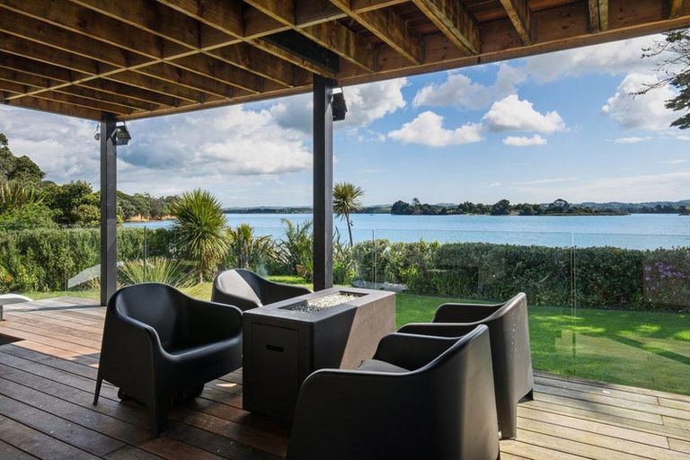 Photo of property in 12 Channel View Road, Clarks Beach, Pukekohe, 2679