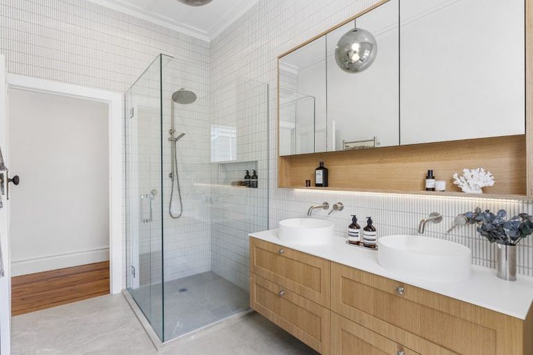 Photo of property in 4 Alberon Place, Parnell, Auckland, 1052