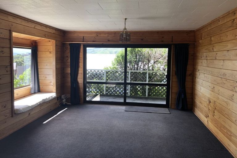 Photo of property in 21 Lagden Street, Camborne, Porirua, 5026