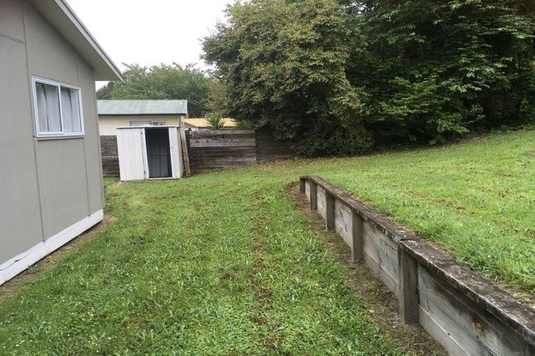 Photo of property in 74 Homedale Street, Pukehangi, Rotorua, 3015