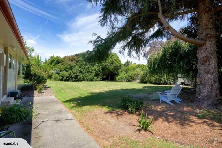 Photo of property in 172a Saint Andrews Road, Plimmerton, Porirua, 5026