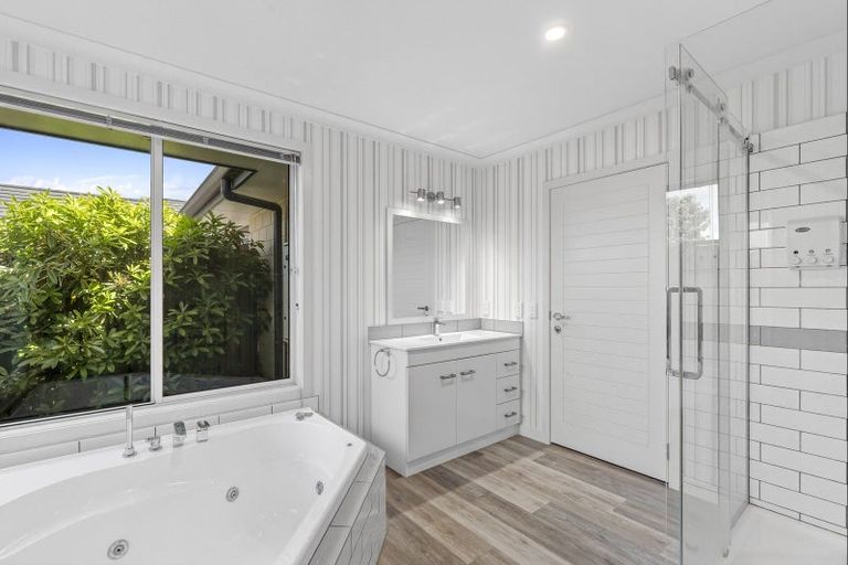 Photo of property in 8 Excelsior Place, Cromwell, 9310