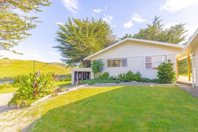 Photo of property in 5021 Pahiatua Pongaroa Road, Pongaroa, 4991