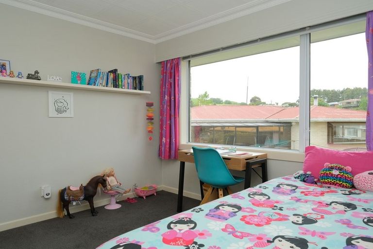 Photo of property in 9 Brooklyn Street, Green Island, Dunedin, 9018