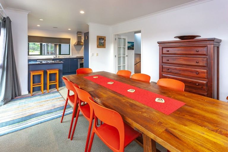 Photo of property in 83 Manaia Road, Tairua, 3508