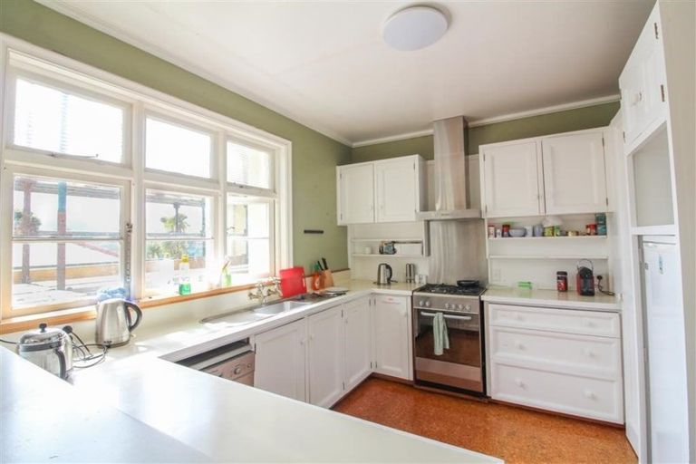 Photo of property in 71 Warrender Street, North Dunedin, Dunedin, 9016