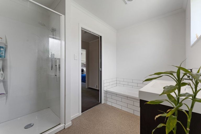 Photo of property in 1024 Mountain Road, Waiongana, Inglewood, 4389