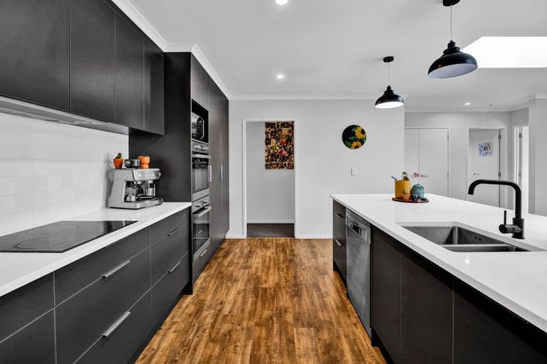 Photo of property in 405 Ketemarae Road, Normanby, Hawera, 4675