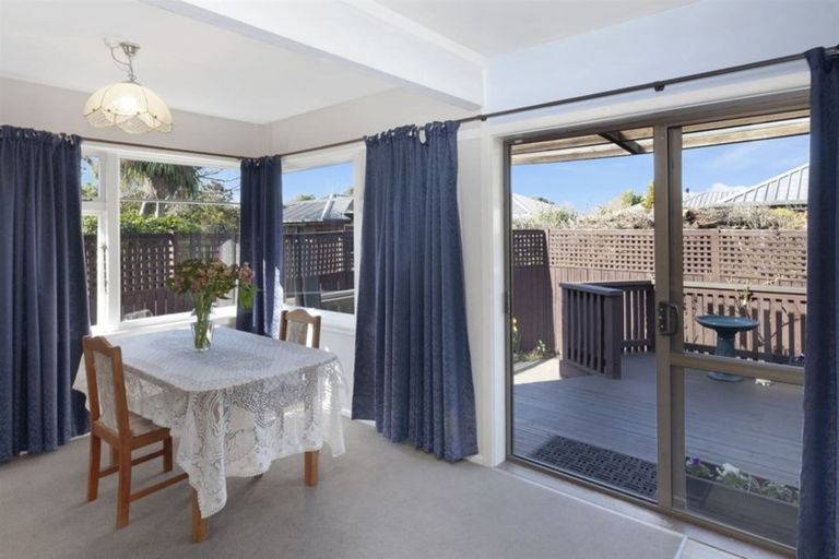 Photo of property in 298 Withells Road, Avonhead, Christchurch, 8042