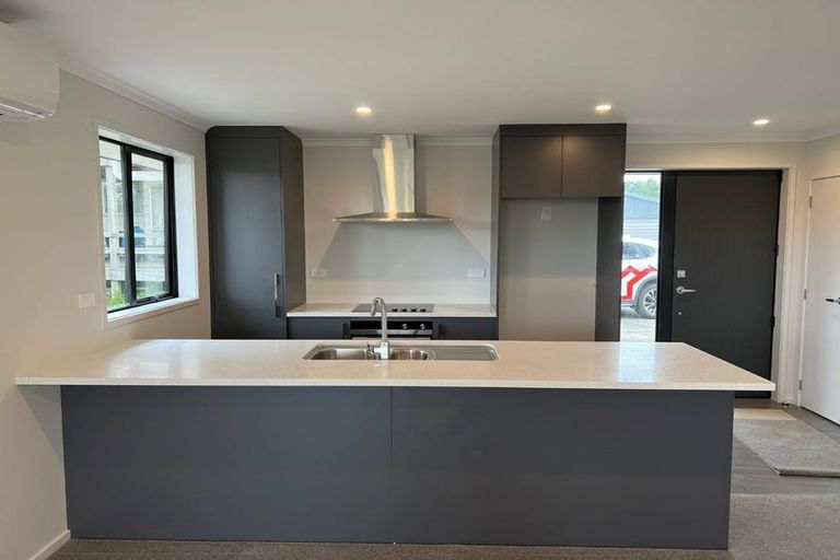 Photo of property in 82a Finlayson Avenue, Clendon Park, Auckland, 2103