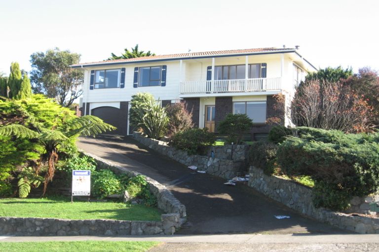 Photo of property in 6 Pennant Grove, Titahi Bay, Porirua, 5022