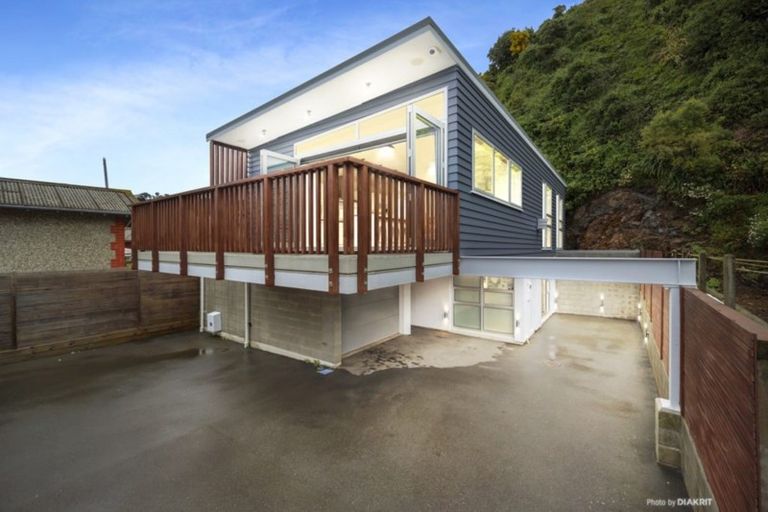 Photo of property in 528a Evans Bay Parade, Hataitai, Wellington, 6021