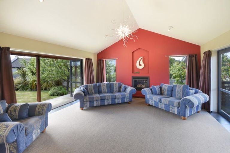 Photo of property in 9 Orchard Grove, East Taieri, Mosgiel, 9024