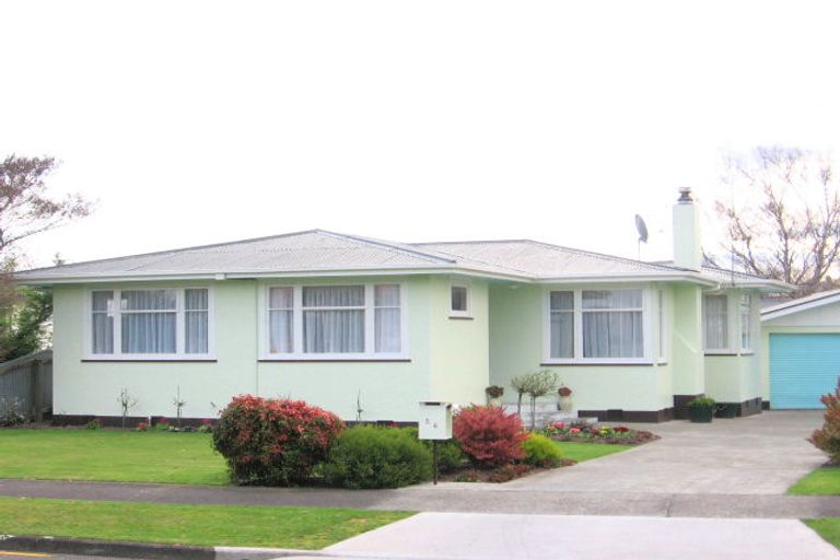 Photo of property in 26 Waterloo Crescent, Hokowhitu, Palmerston North, 4410