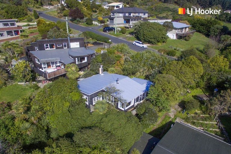 Photo of property in 25 Frances Street, Broad Bay, Dunedin, 9014
